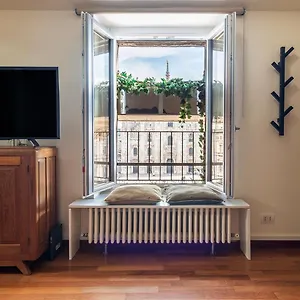 Easyhomes Duomo View Milano