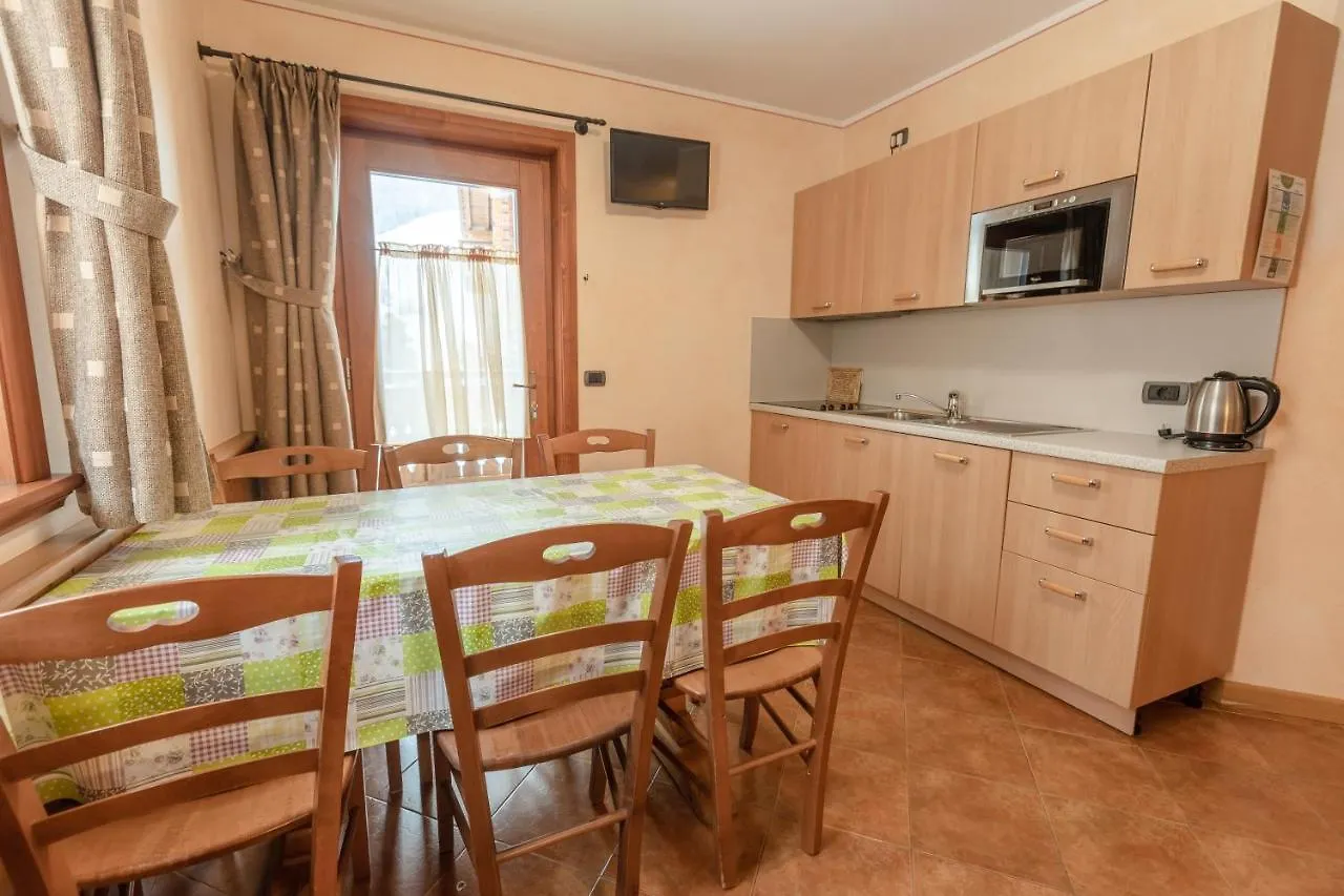 Baita Nicolo Apartment Livigno Italy