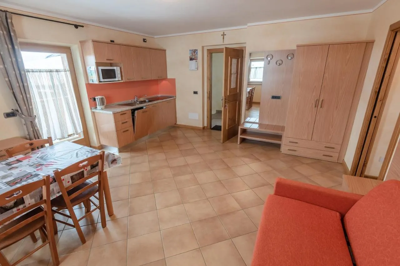 Baita Nicolo Apartment Livigno 0*,  Italy